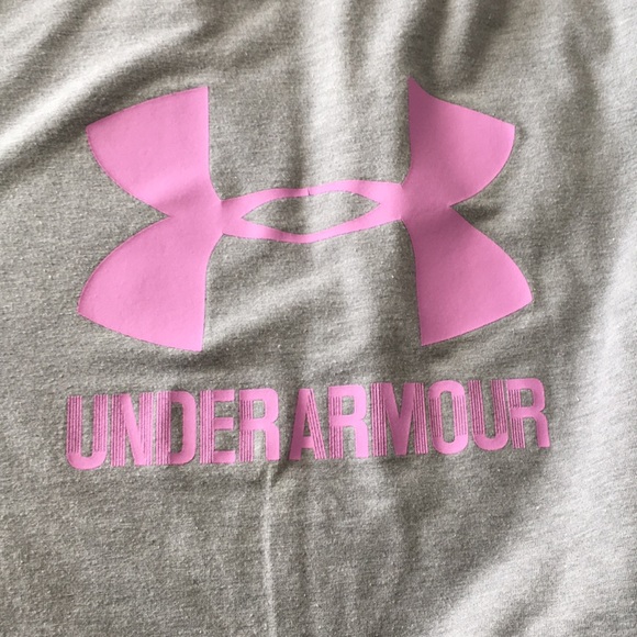 New gray Under Armor shirt - Picture 2 of 3